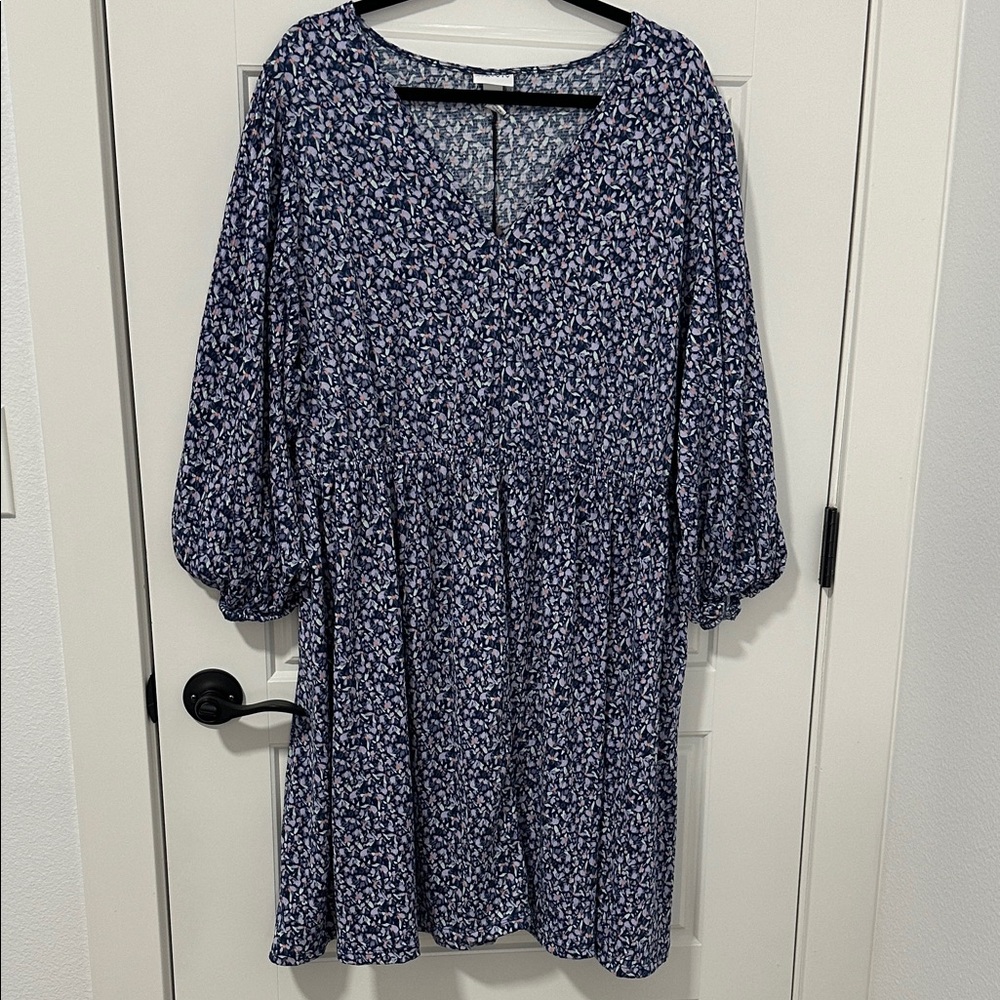 Ava & Viv Navy Floral Long Sleeve Dress